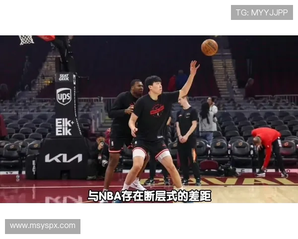 杨瀚森新秀赛季回顾 高光与成长并行